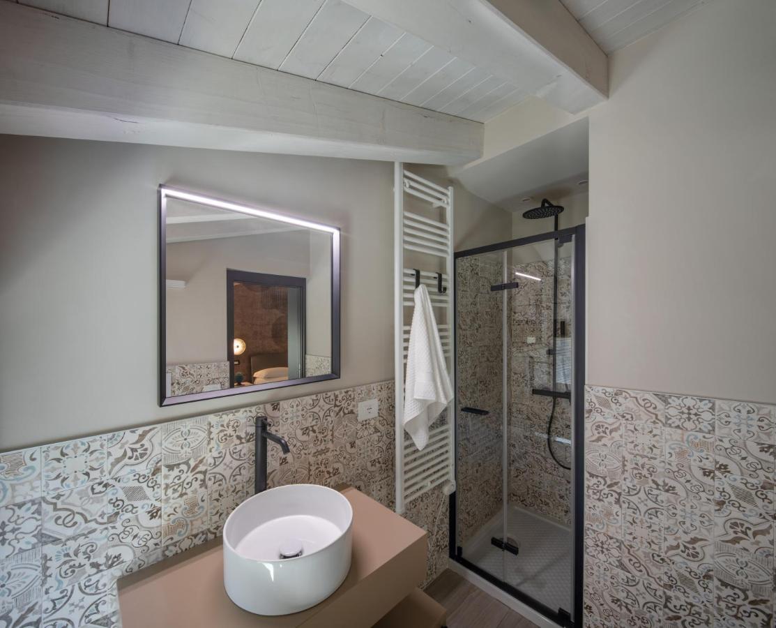 Monte Isola - Decio Rooms Dış mekan fotoğraf